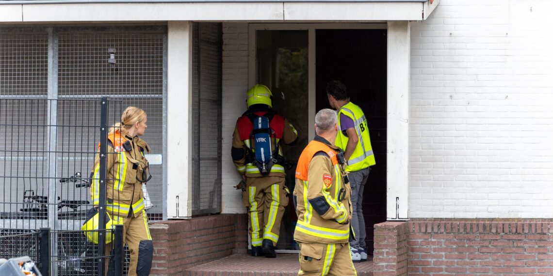 Twee basisscholen in Haarlem ontruimd door vreemde gaslucht
