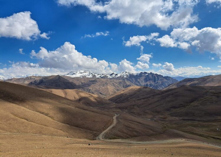 Pamir Highway Tessa Marco fietsreis