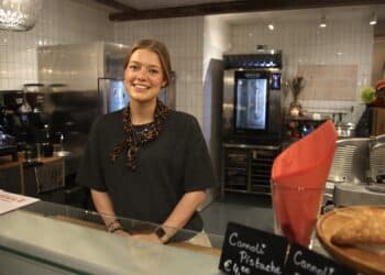 Jonge onderneemster Juliet (19) opent lunchroom in Haarlem: ‘Gewoon doen!’