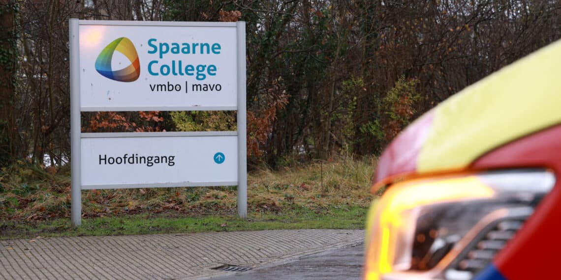 Toiletrolhouder in brand gestoken op Spaarne College