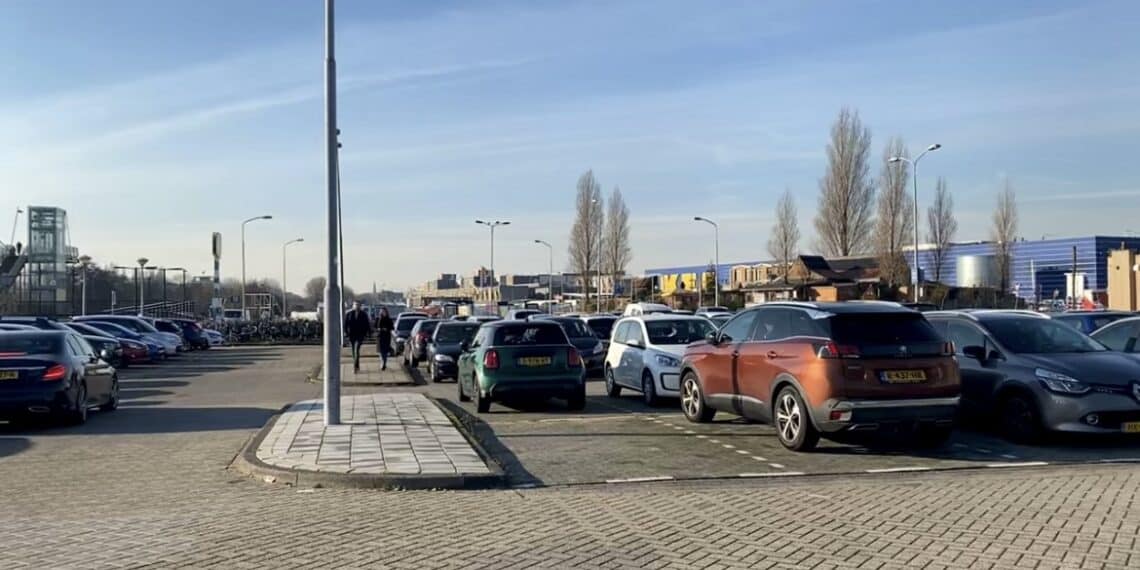 P+R-sluiting in Amsterdam: zorgen in Haarlem, maar ook kansen