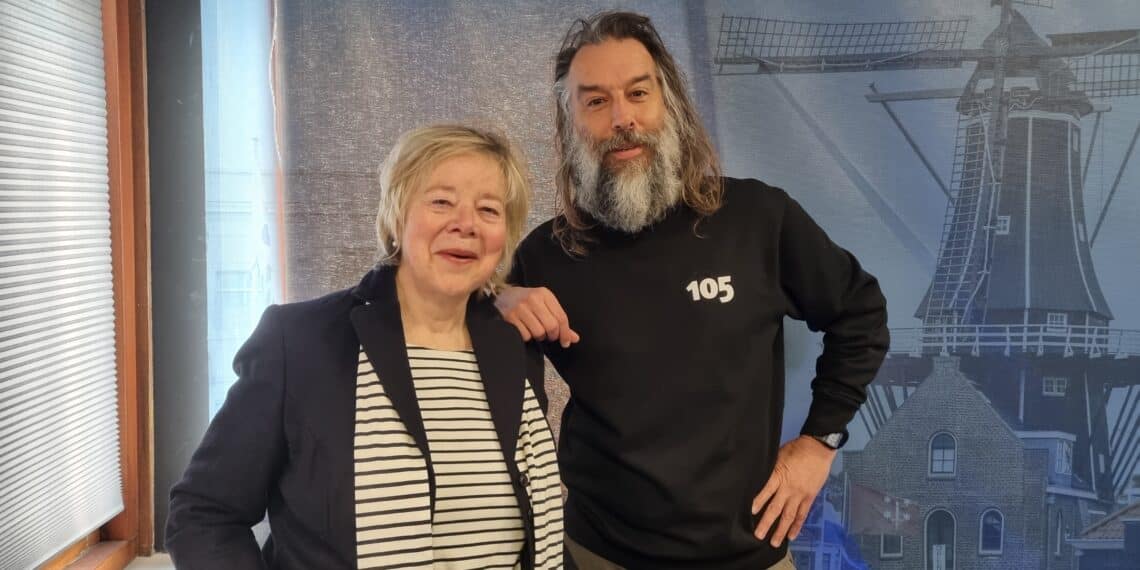 Jeanine van Ooijen is kroegbaas van het Politiek Café Heemstede: ‘Heel leuk uit de hand gelopen’