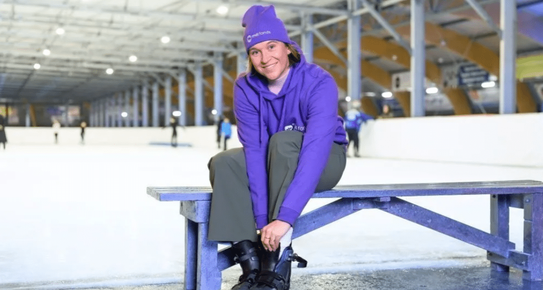 Marije Leurink schaatst tegen darmkanker: ‘Ik bevind me op glad ijs, maar met mij heel veel anderen’