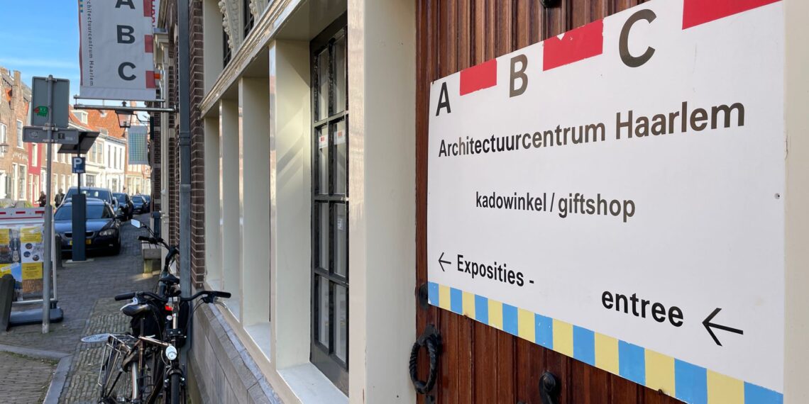 Haarlem maakte vorig jaar 34 gebouwen toegankelijker: ‘Vooral gebouwen waar veel mensen samen komen’