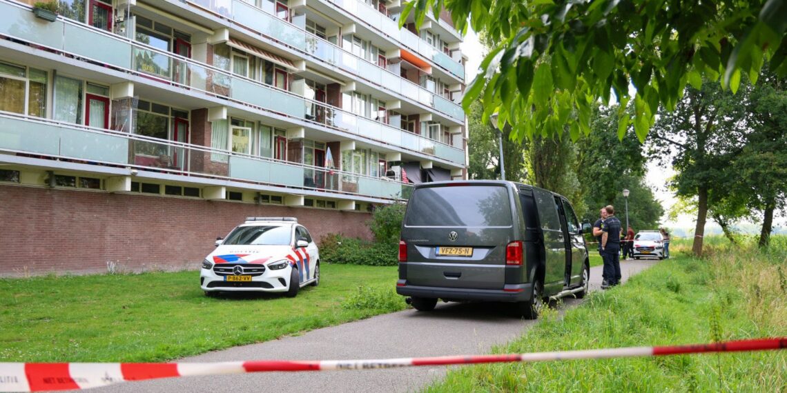 Verdachte van val flat Schalkwijk vrijgelaten, slachtoffer wordt binnenkort gehoord