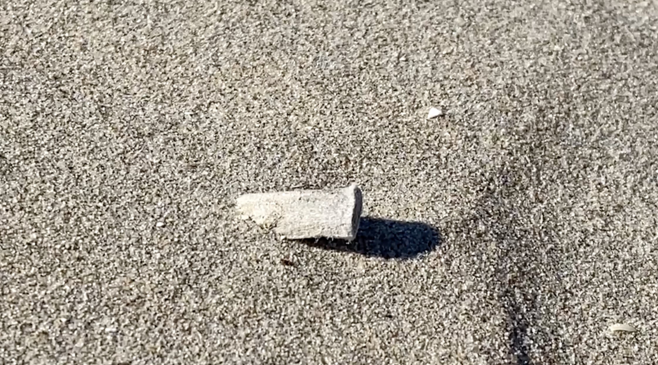 Zandvoort gaat roken op strand ontmoedigen: ‘Laatst nog 4.000 peuken in het zand gevonden’