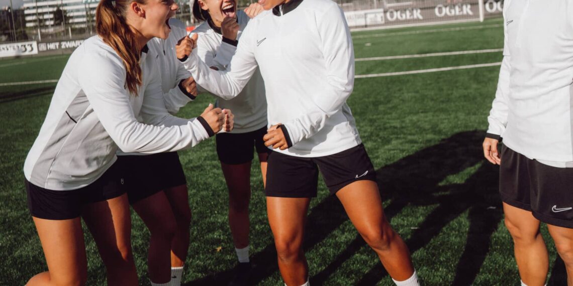 Luister terug: Barbara Barend over vrouwentak profclub Hera United