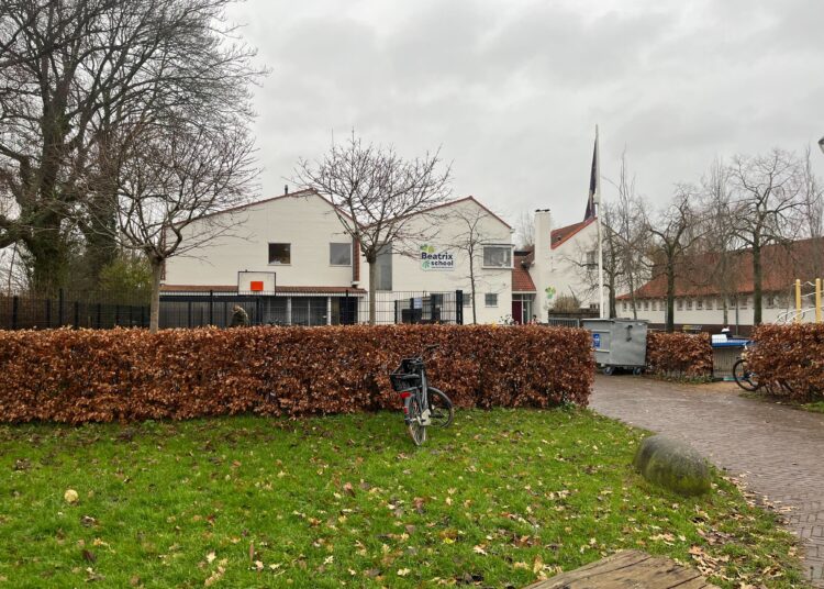 Beatrixschool in het Ramplaankwartier - Blinkertpad 3