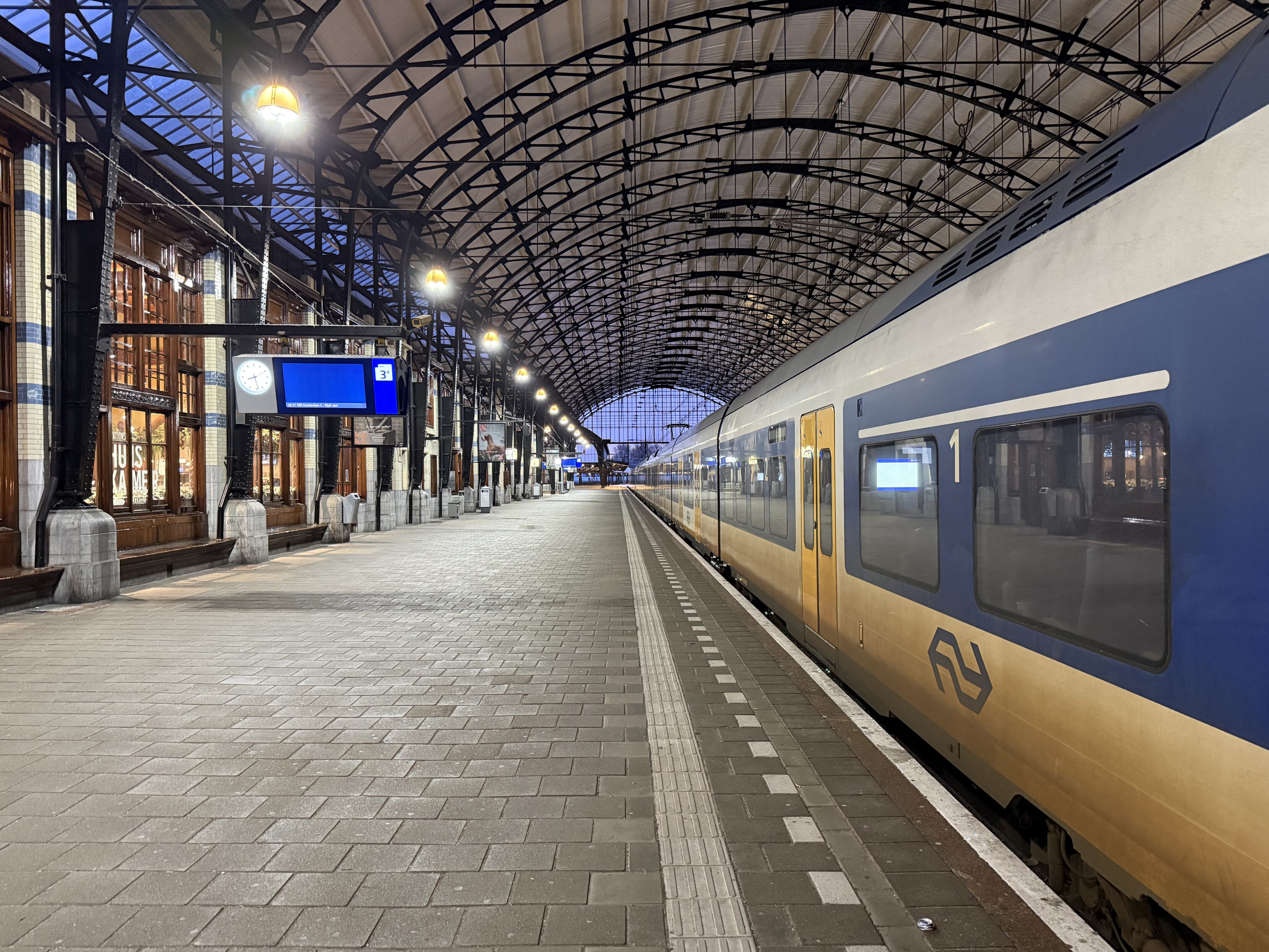 Nog altijd problemen op het spoor door winters weer: ‘We doen wat we kunnen’