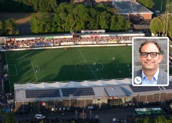Telstar-directeur Leon Annokkée blikt terug op promotiejaar: ‘Iedereen wilde dat we er goed op zouden staan’