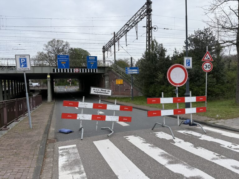 Weg onder spoor bij Kinderhuissingel vier maanden dicht door onderhoud