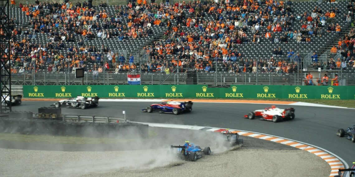 Van Tino Martin tot Max’ winnende bolide: Zandvoort pakt uit rond laatste F1