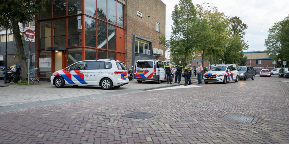 Man zwaargewond na mishandeling in Schalkwijk, 32-jarige verdachte aangehouden