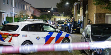 Auto mogelijk beschoten in Haarlem-Noord, politie zoekt getuigen